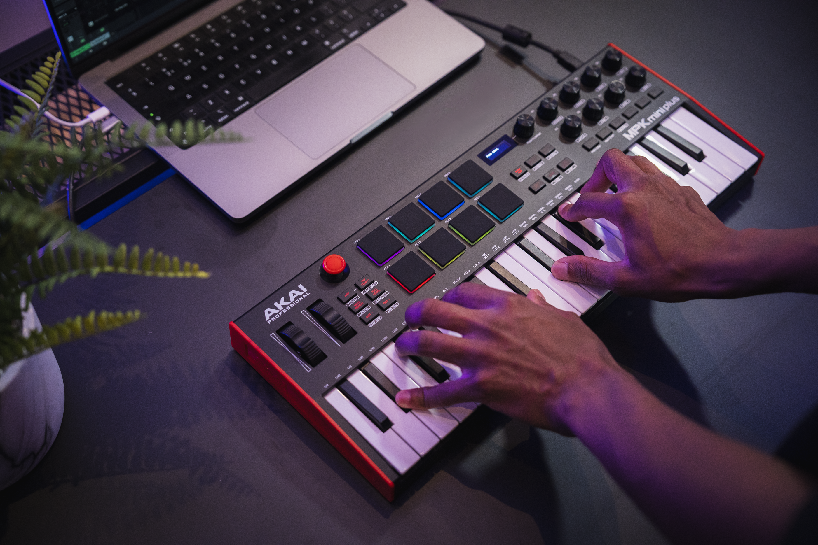 MPK mini plus