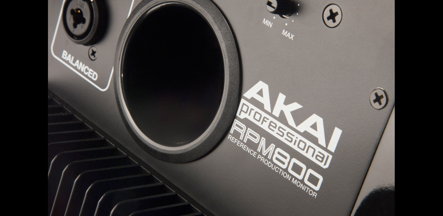 AKAI professional  RPM800 アカイ　スピーカー　1本約14kg